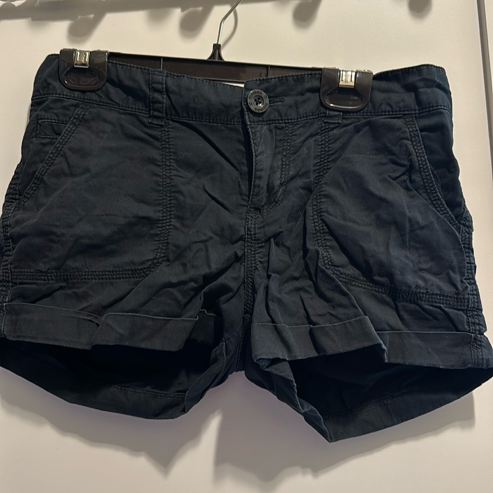 Kismet shorts. Size 2